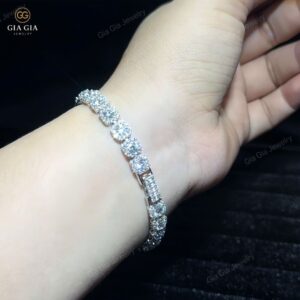 Lắc tay mã L09