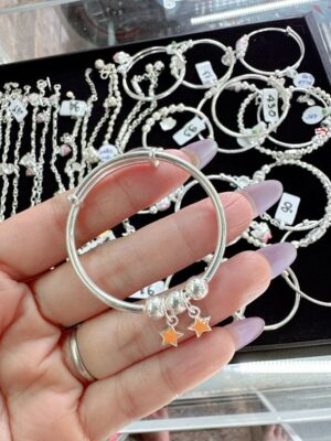 Trang sức bạc dành cho trẻ em